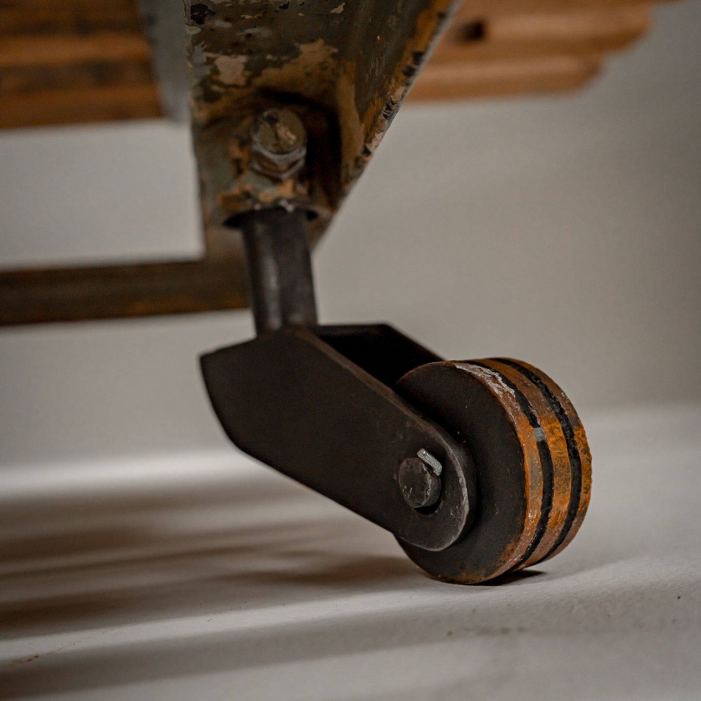 Brødtralle fra bakeri Gdańsk, Polen – ca. 1950