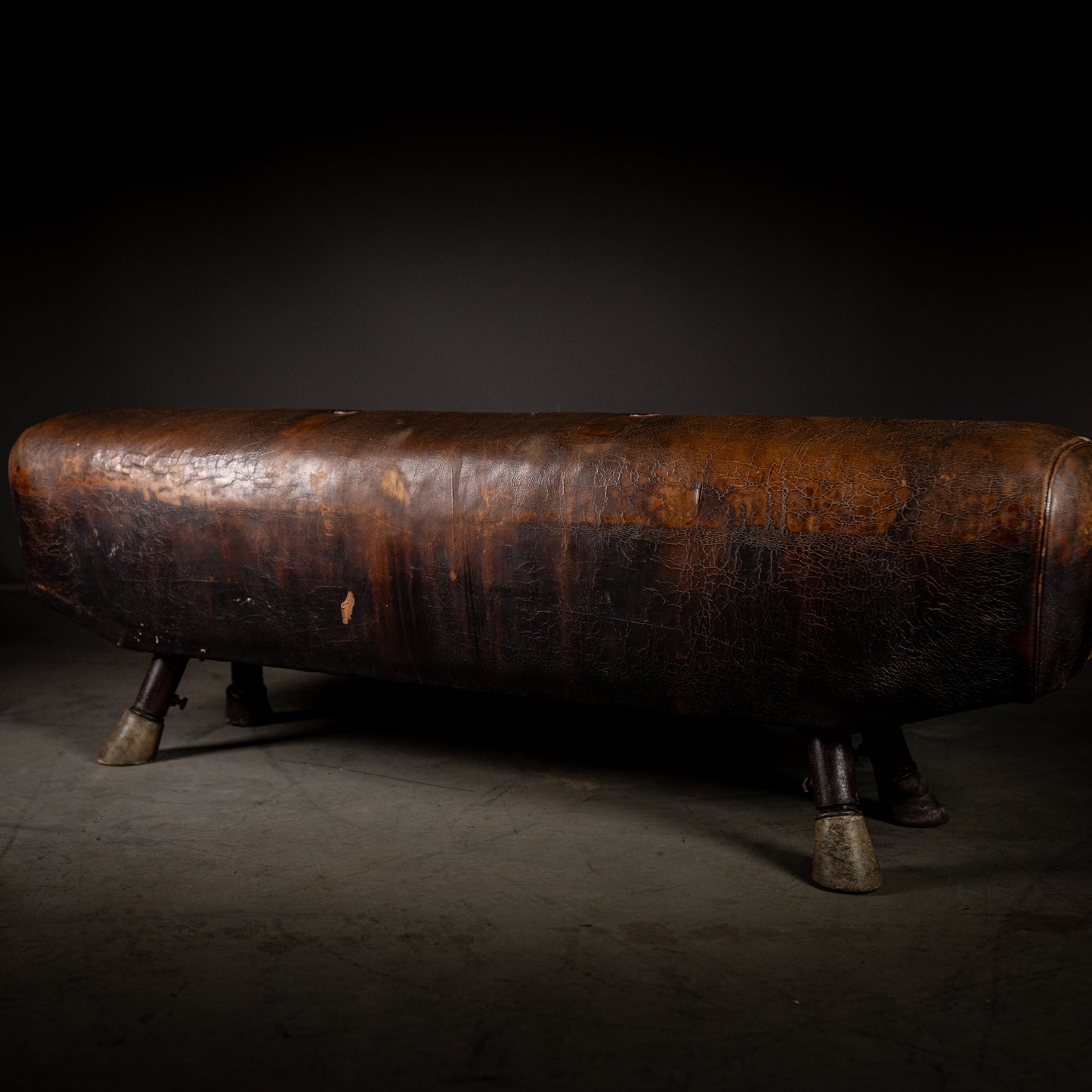 Retro pommel horse bench XXL