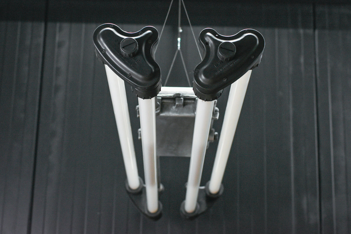 Industrial Fluorescent Pendant OLIVA