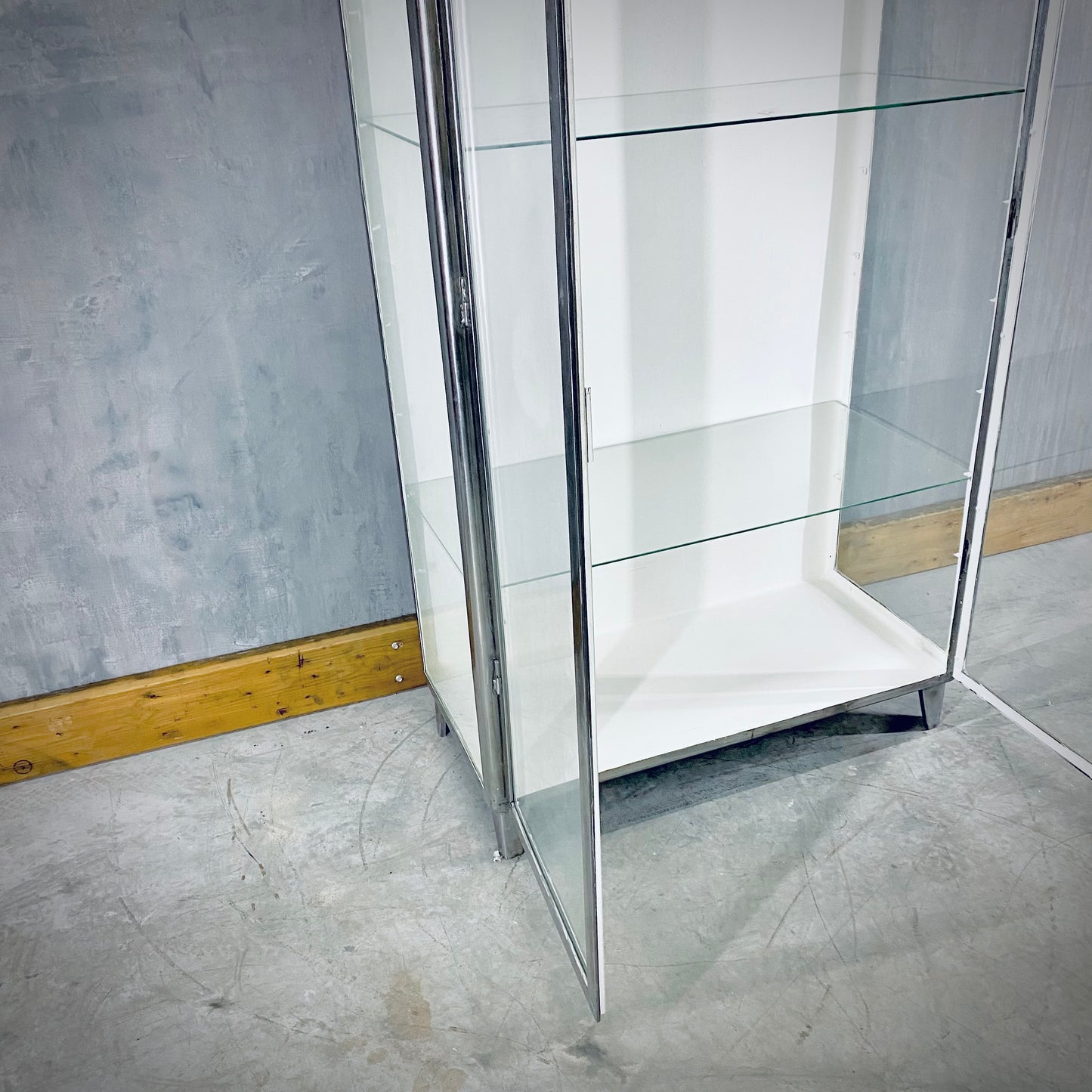 Medical cabinet