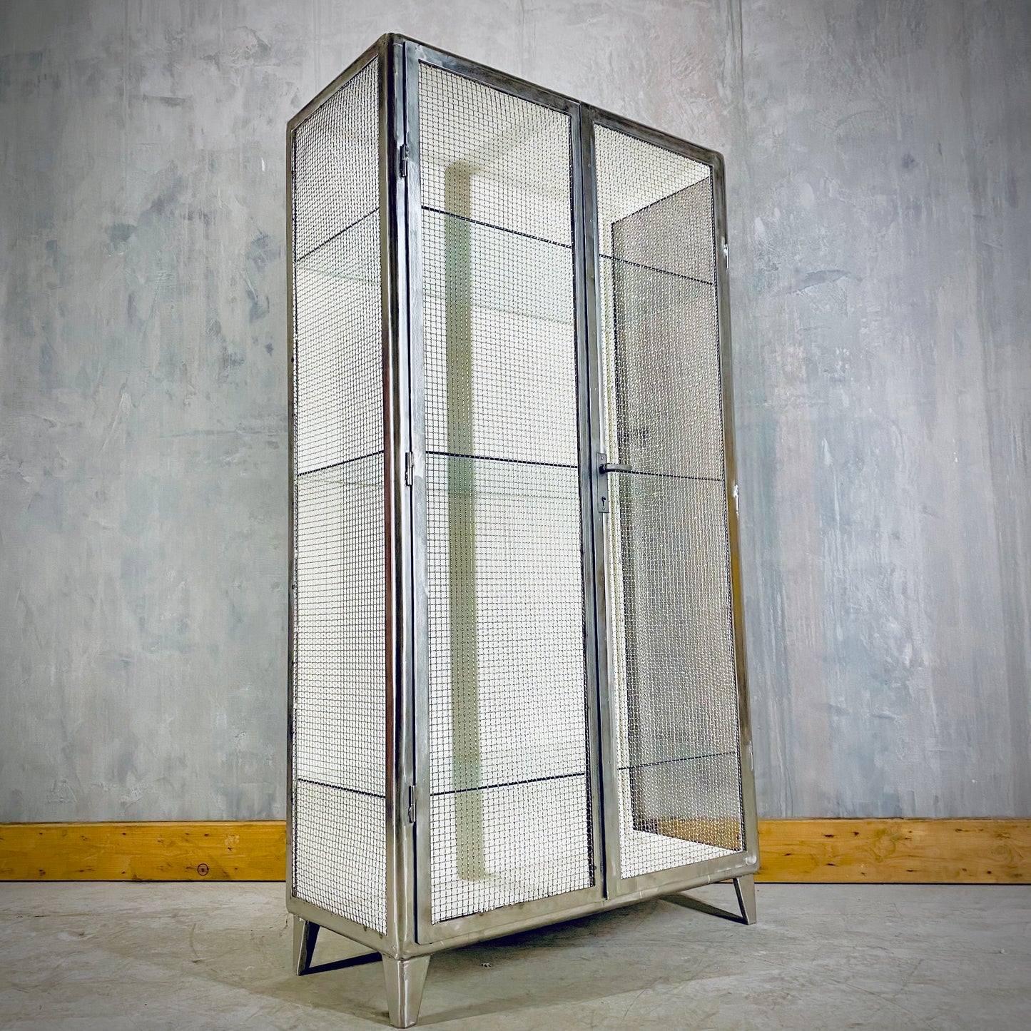 Medical cabinet