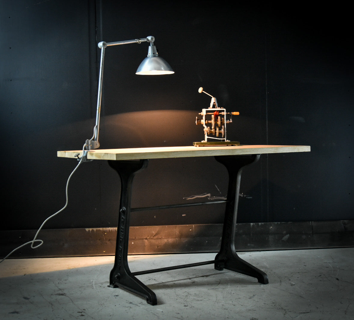 Midgard - Curt Fisher desk lamp