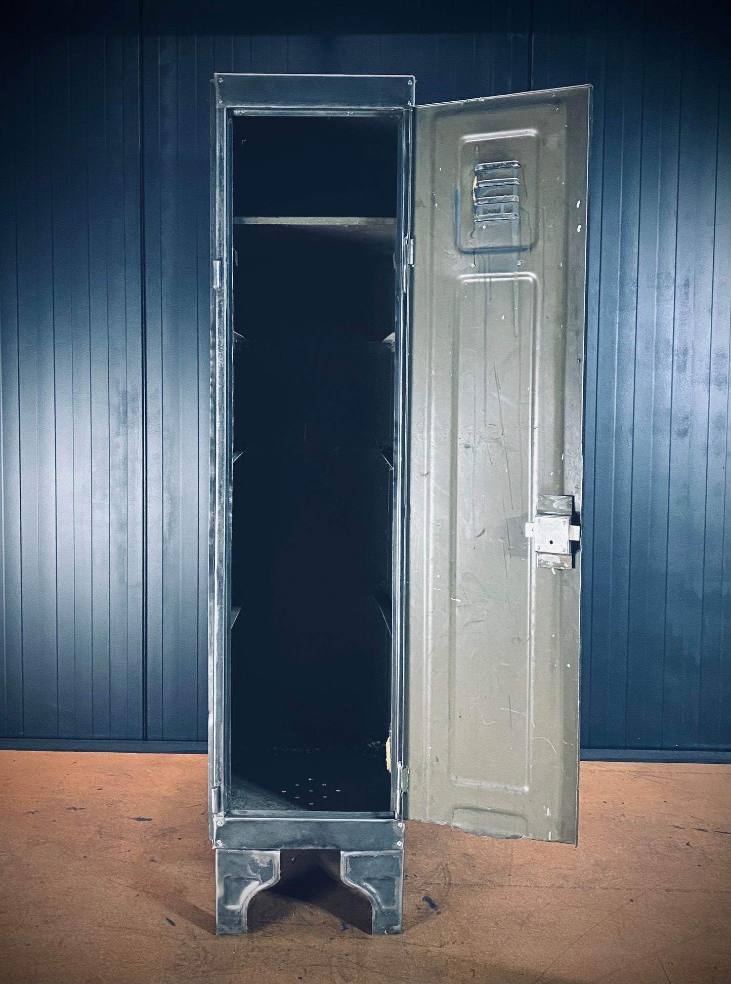 Wolf Netter & Jacobi steel locker