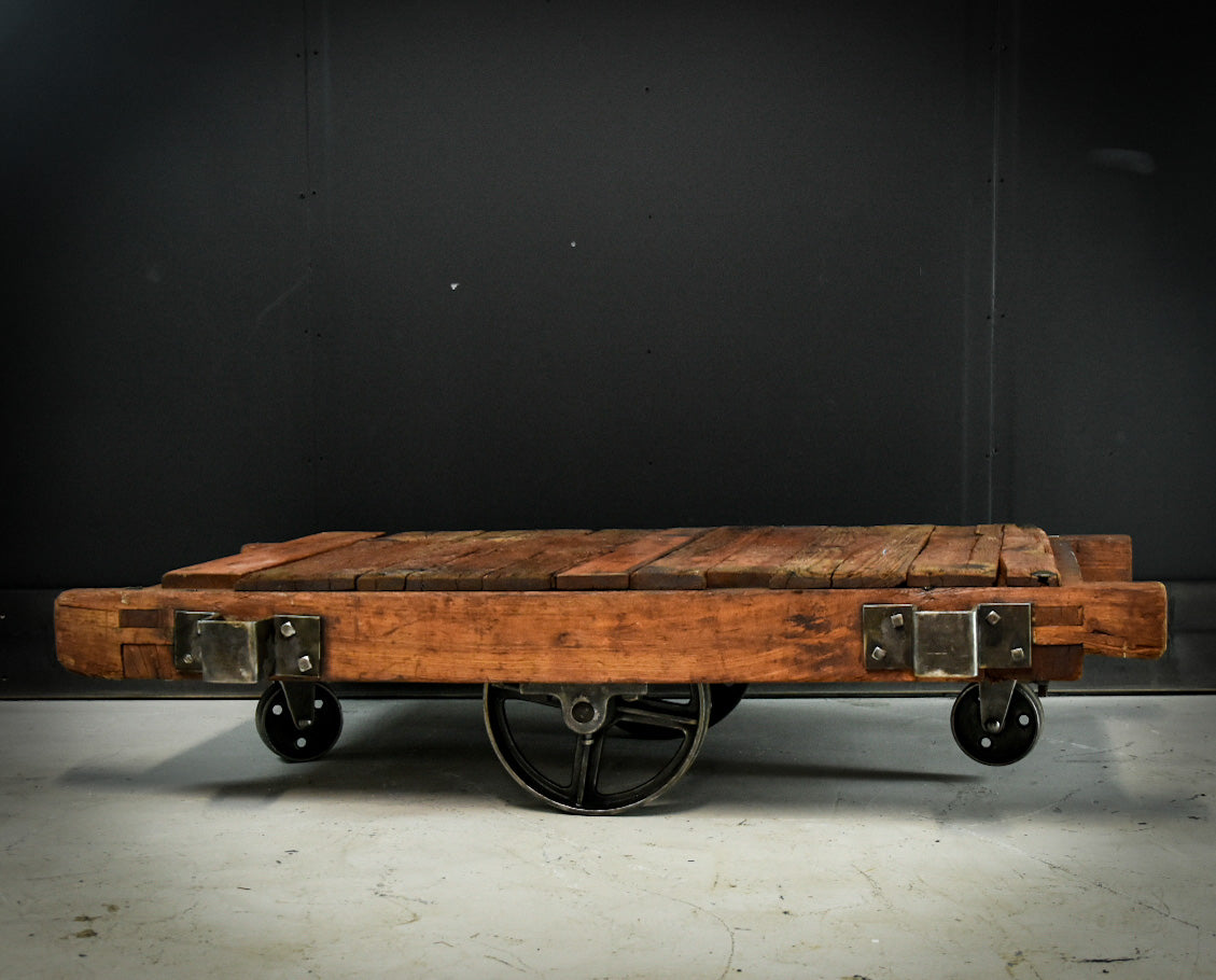 Factory cart - Coffee table