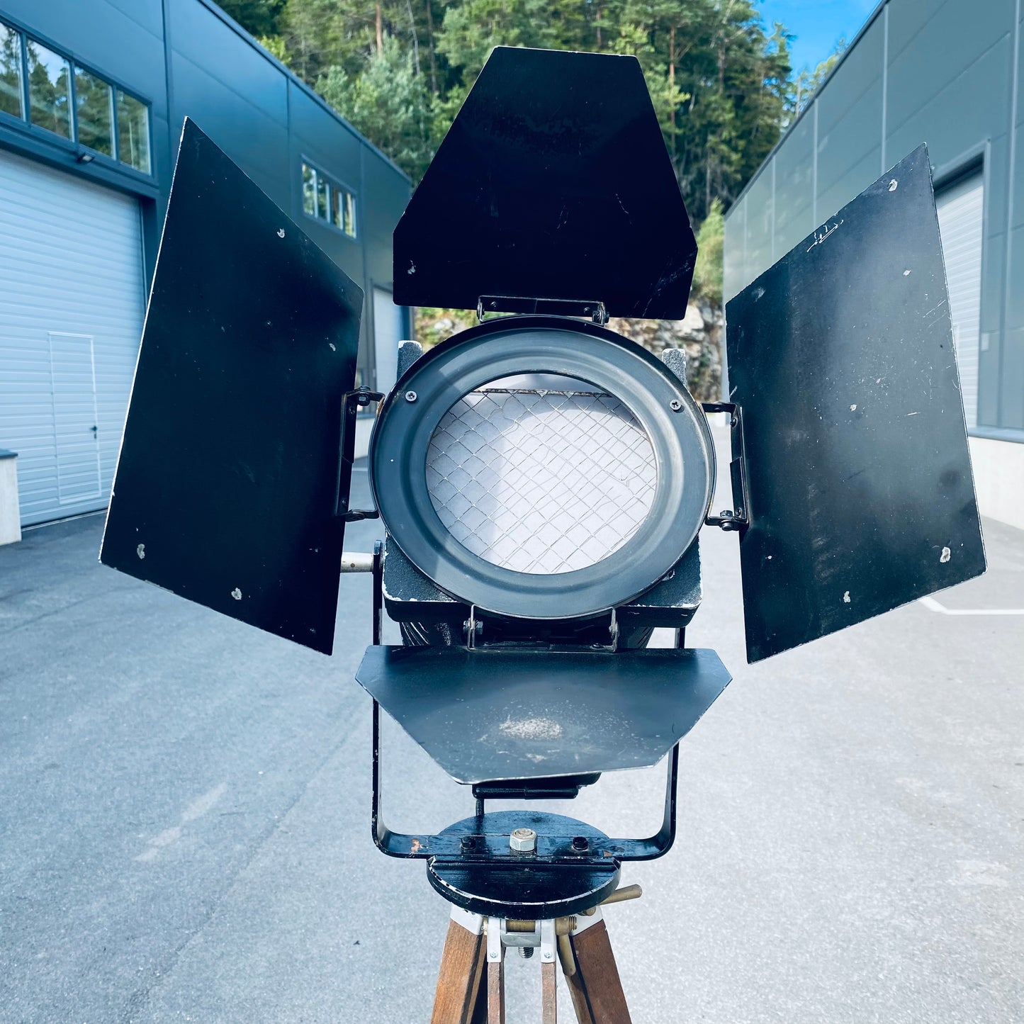 Legendary Film Studio Tripod ARRI Spot Light