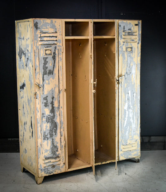 Industrial metal locker - 4 doors