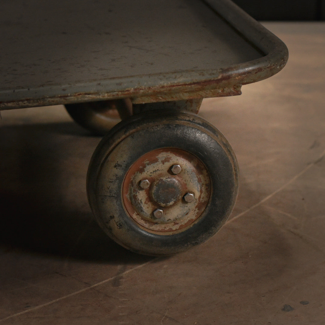 Heavy duty industrial carts