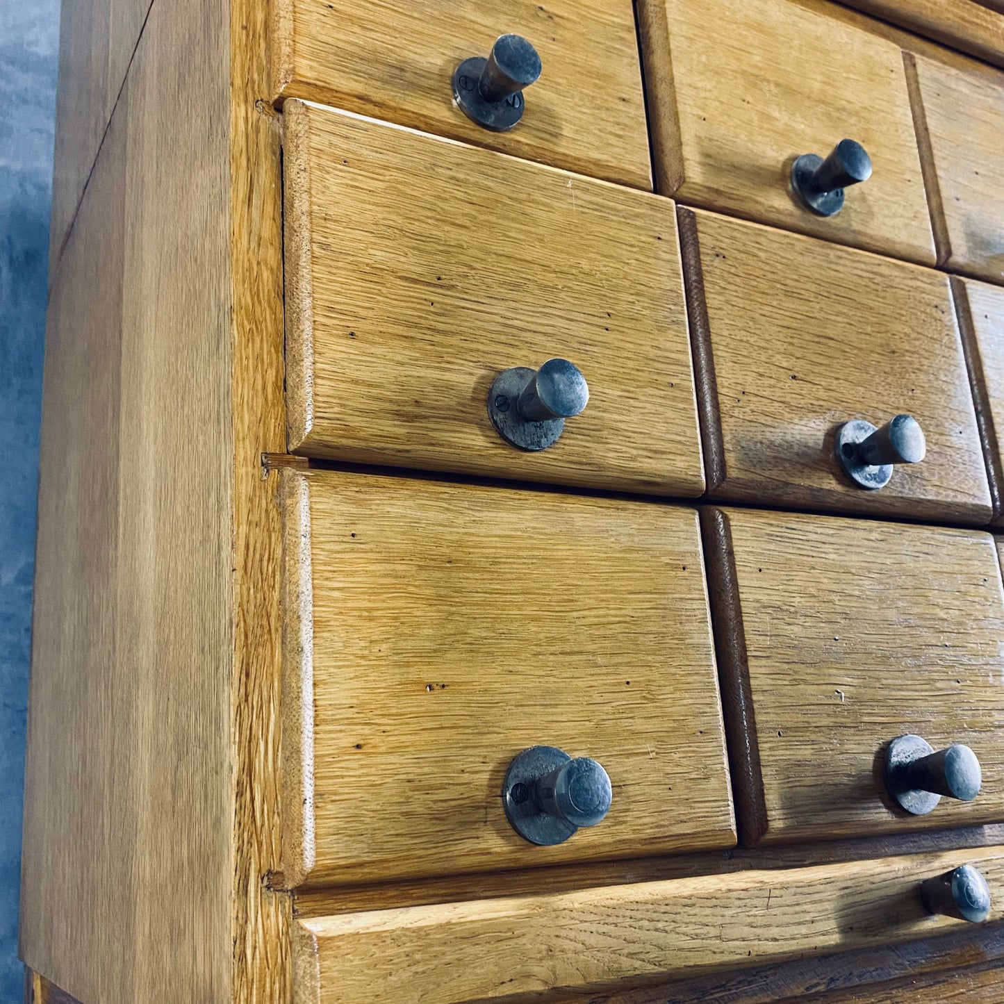 Apothecary cabinet / Library cabinet