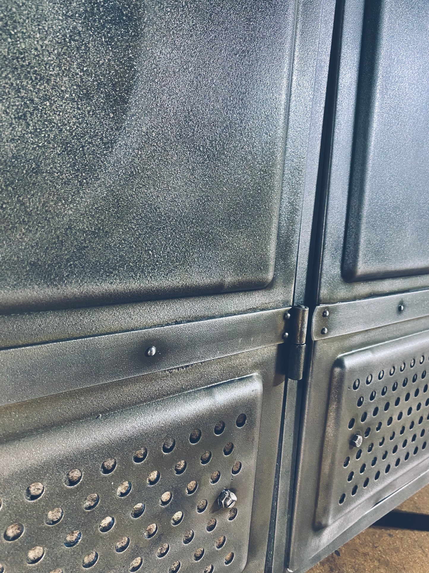 Kuppersbusch heavy-duty 2 door workshop locker