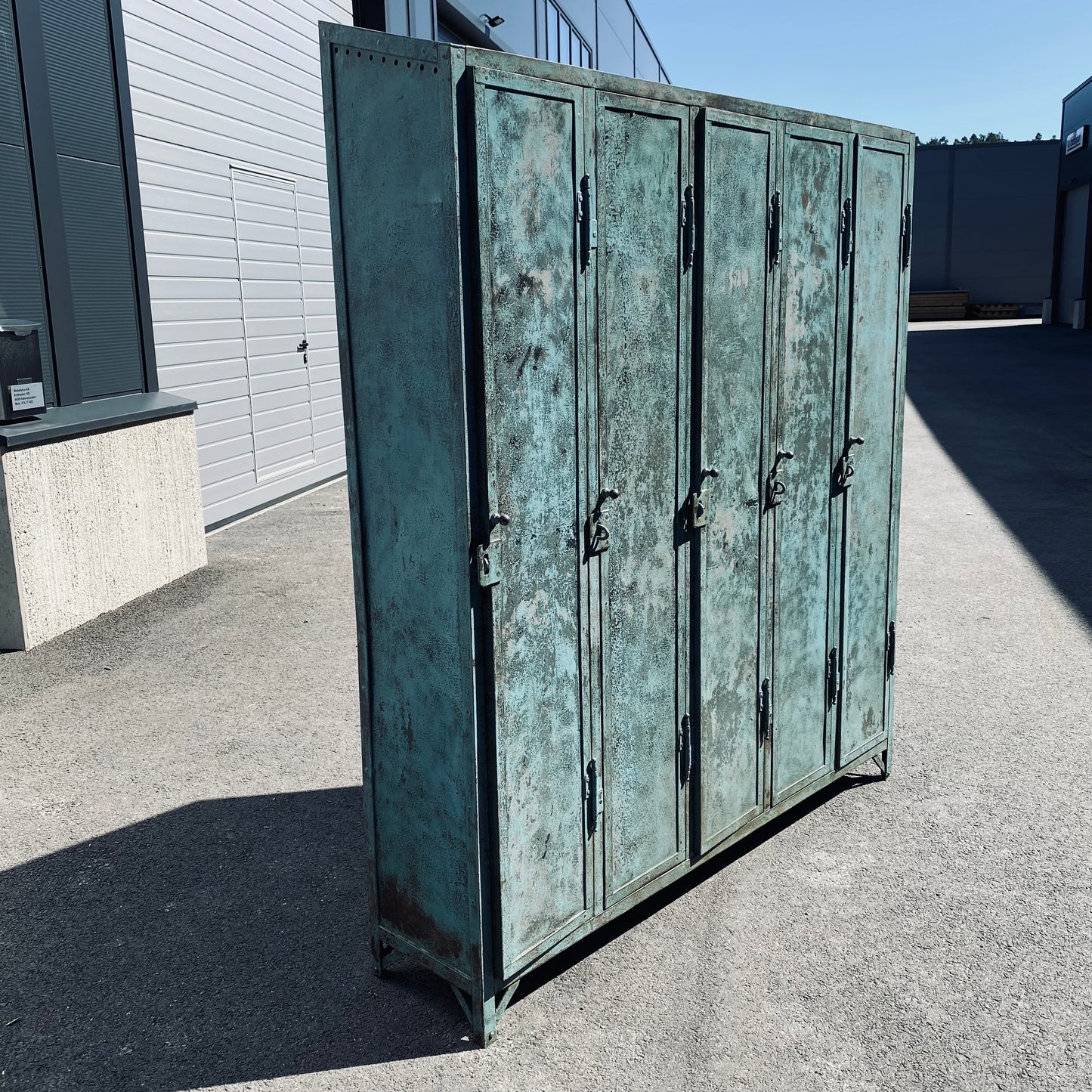 Big Industrial locker Kuppersbusch