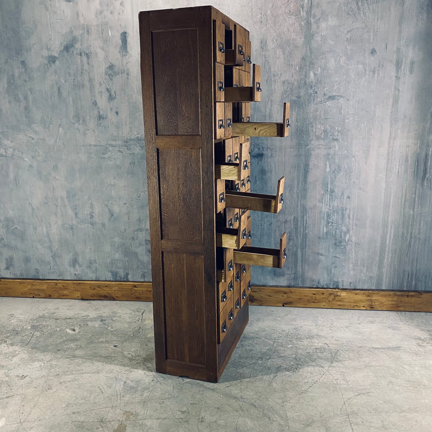 Bank of drawers / Apothecary cabinet