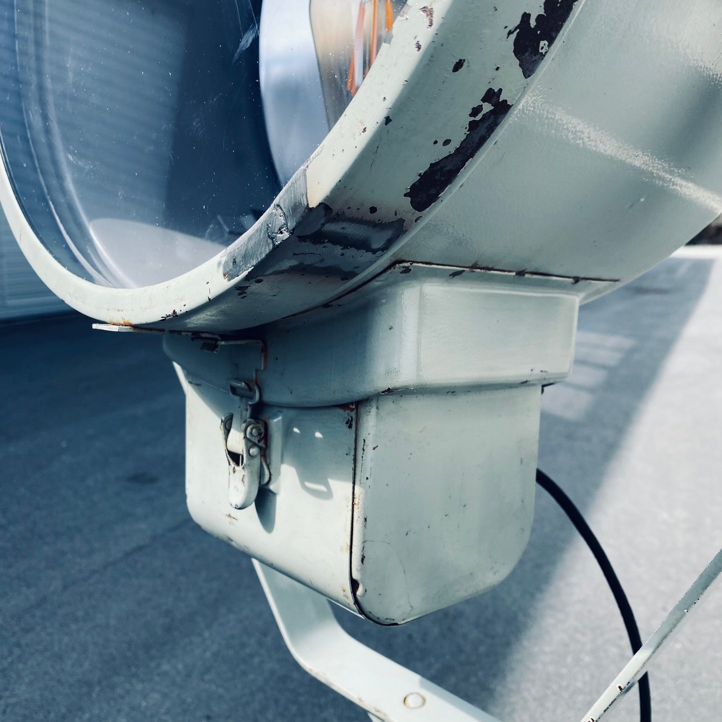 Industrial Tripod Spot Light DDR