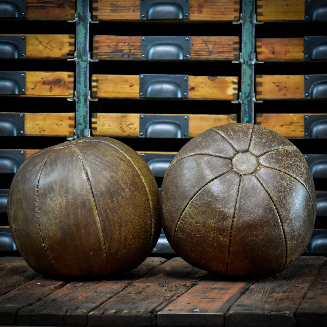 Medicine balls 2.5kg