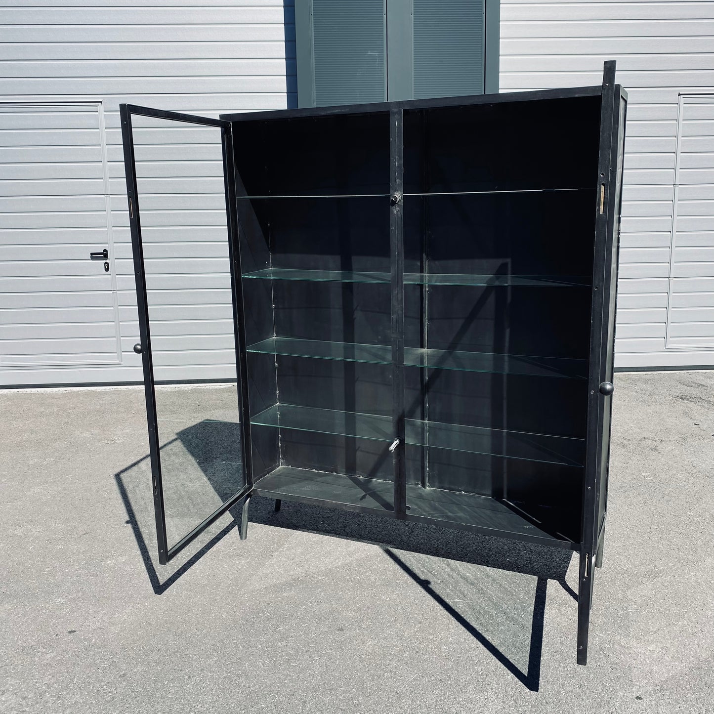 XXL Medical cabinet