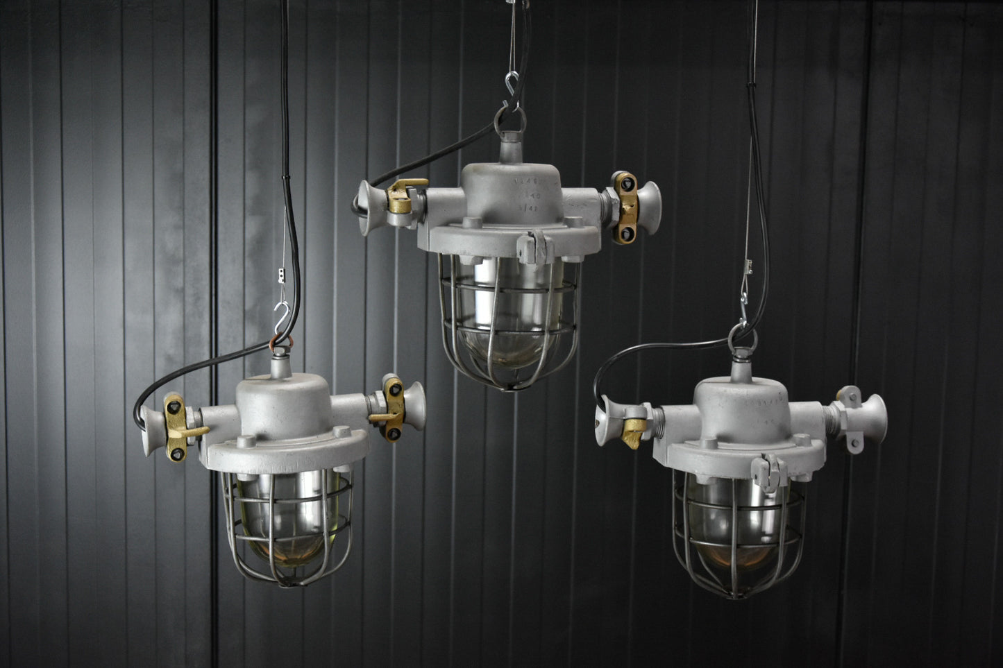 Explosion proof MILITARY pendant lighting