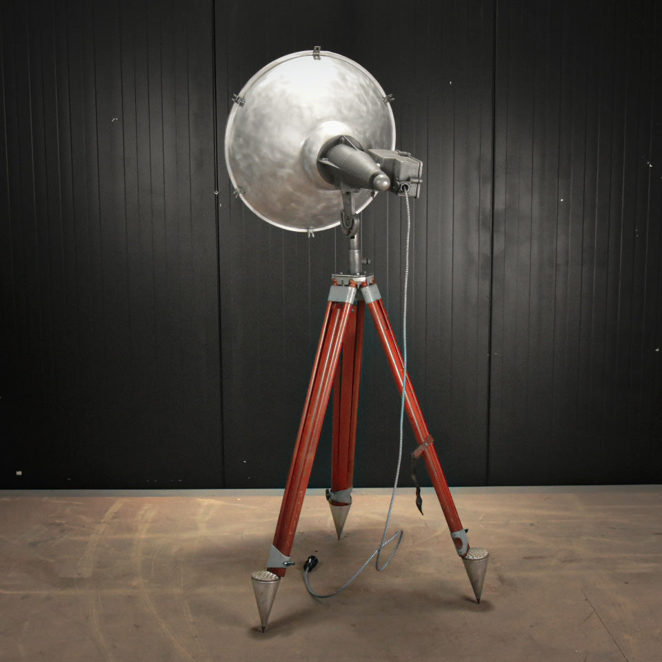 Industrial Tripod Spot Light