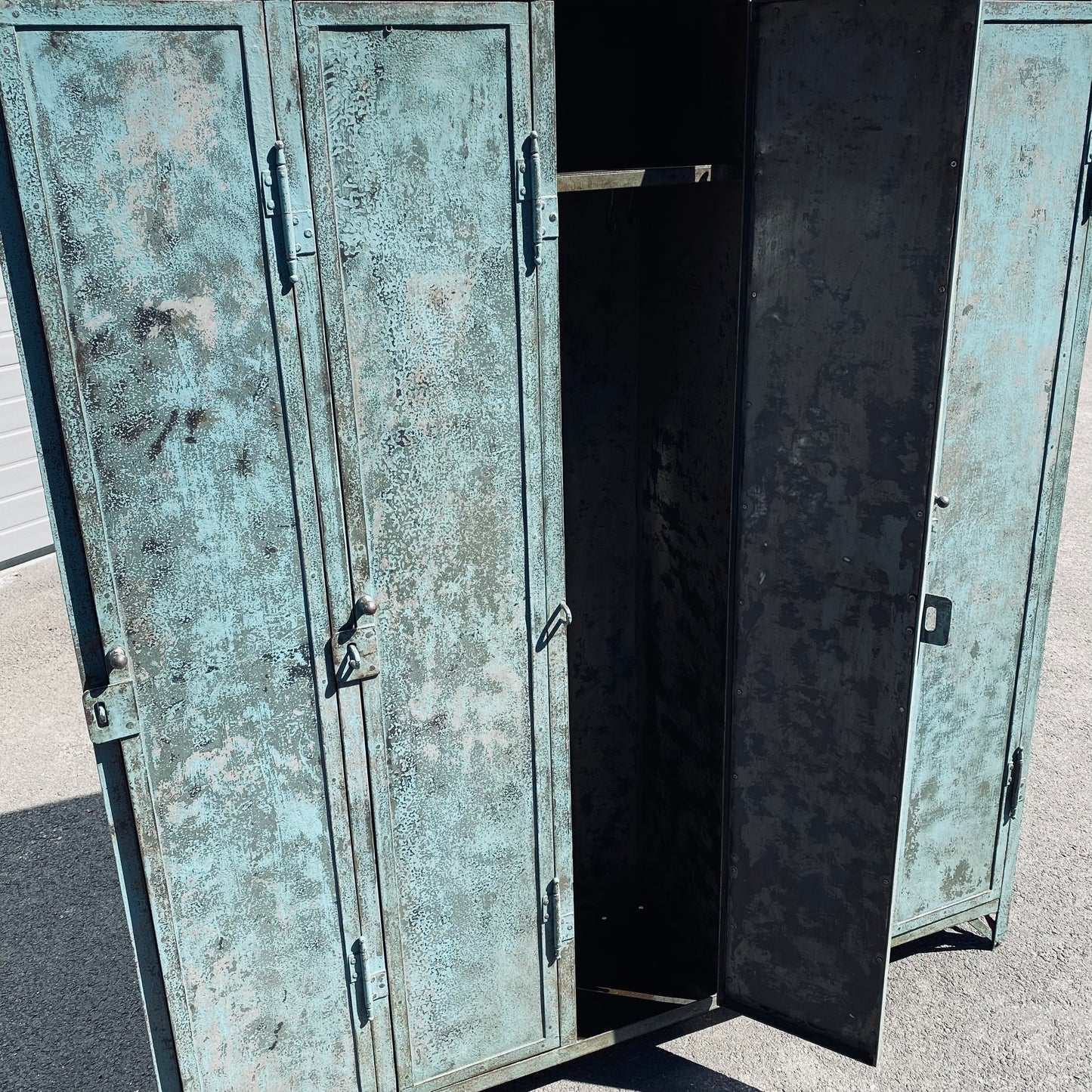 Big Industrial locker Kuppersbusch