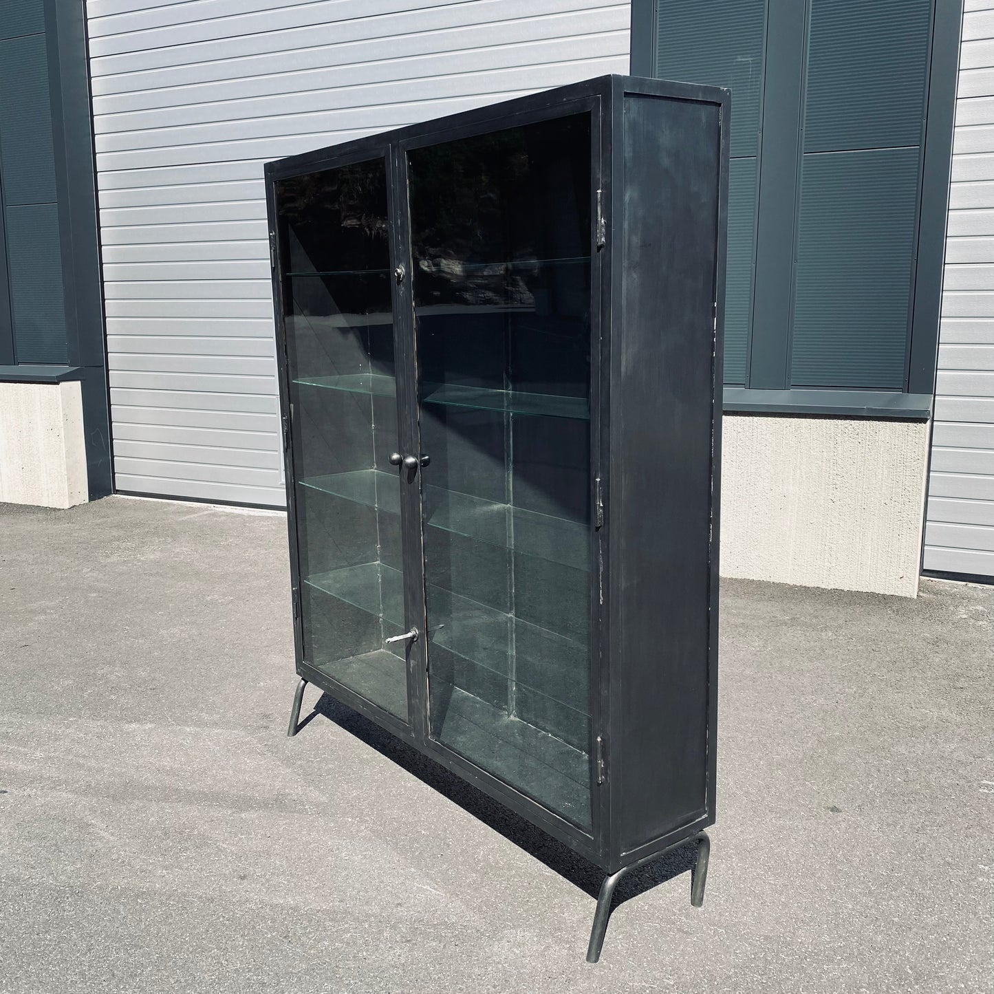 XXL Medical cabinet