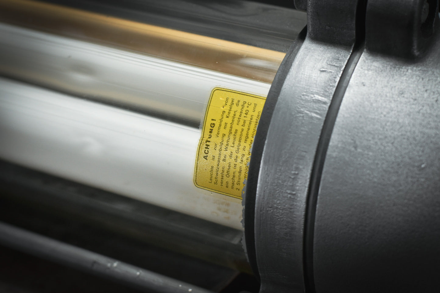 VEB fluorescent wall lamps SHORT