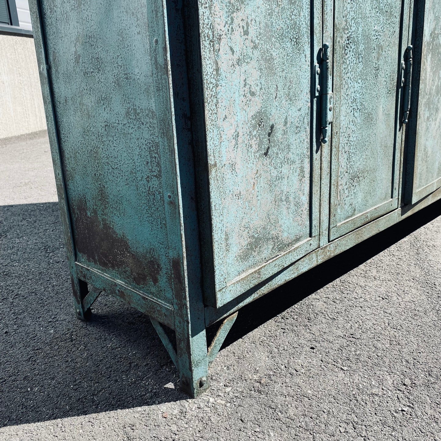 Big Industrial locker Kuppersbusch