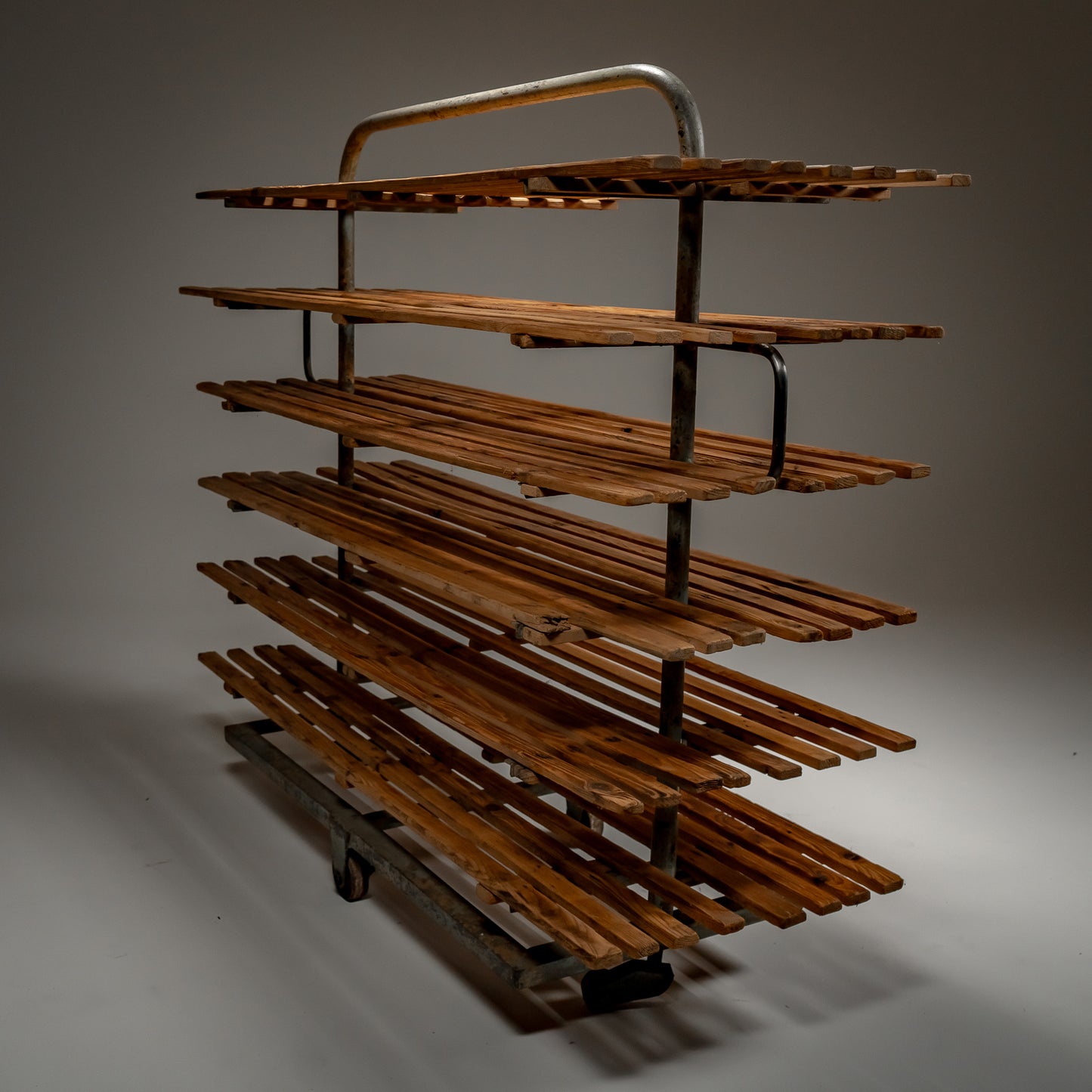 Brødtralle fra bakeri Gdańsk, Polen – ca. 1950