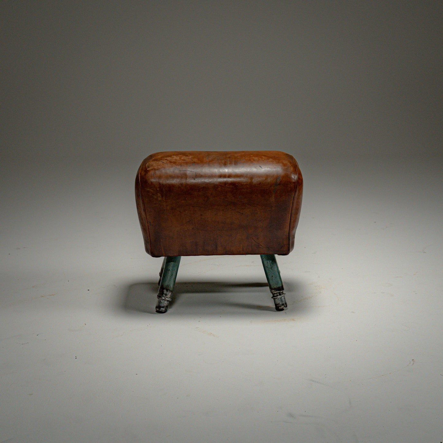 Vintage pommelhest ben #3 ,  Polen, Warszawa, 1960-tallet