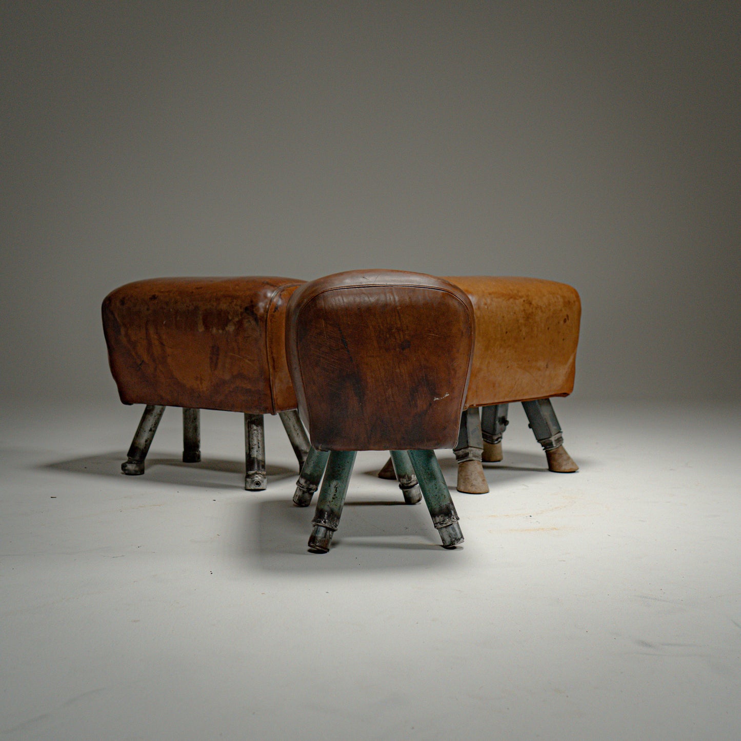 Vintage pommelhest ben #3 ,  Polen, Warszawa, 1960-tallet