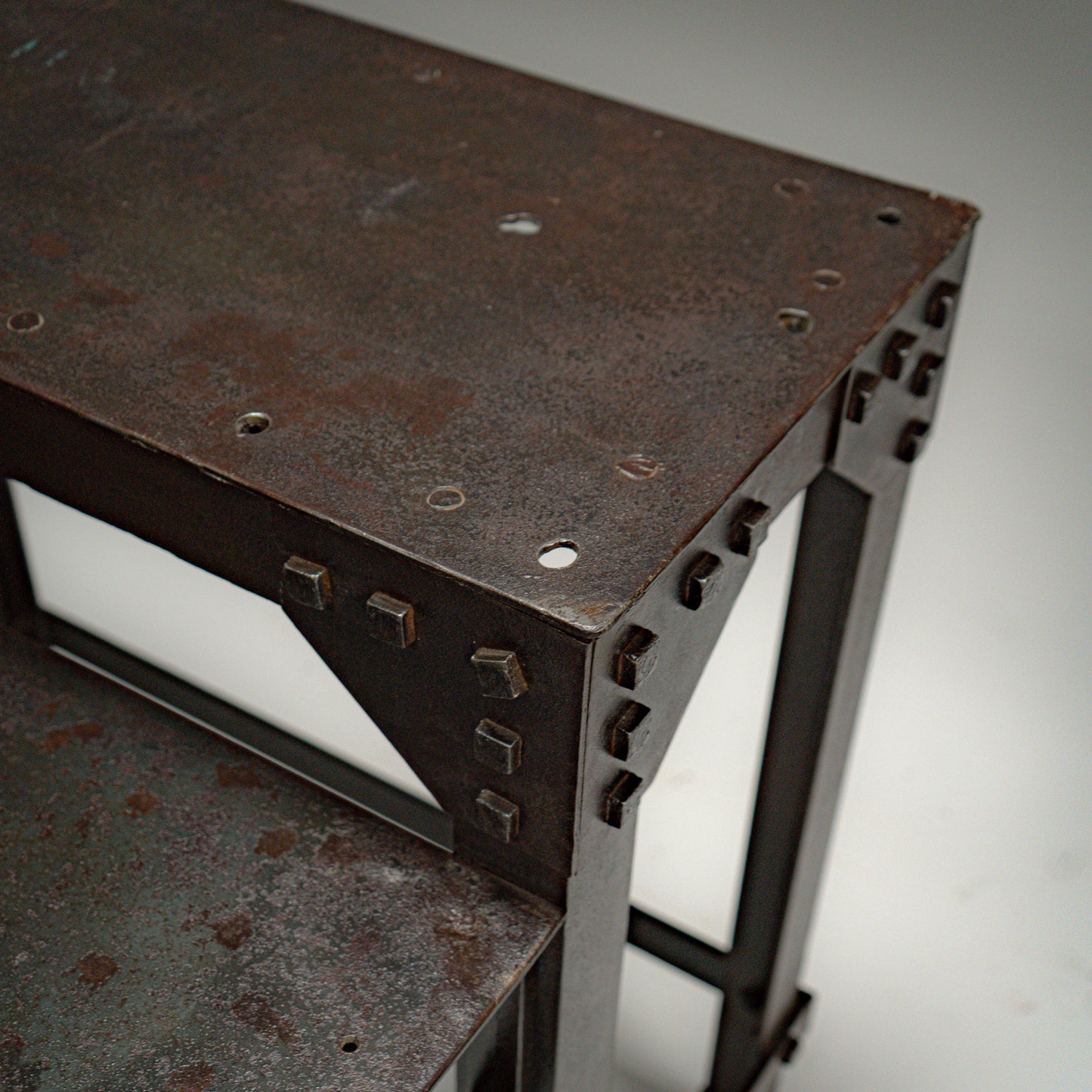 Naglet industriell konsollbord Paris, Frankrike – ca. 1920