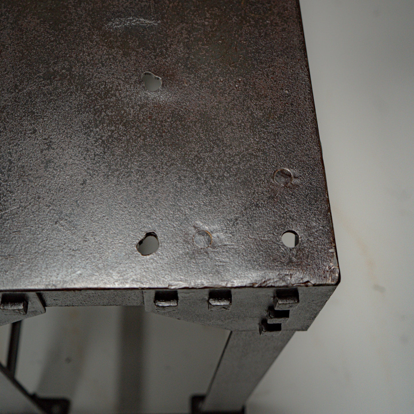 Naglet industriell konsollbord Paris, Frankrike – ca. 1920