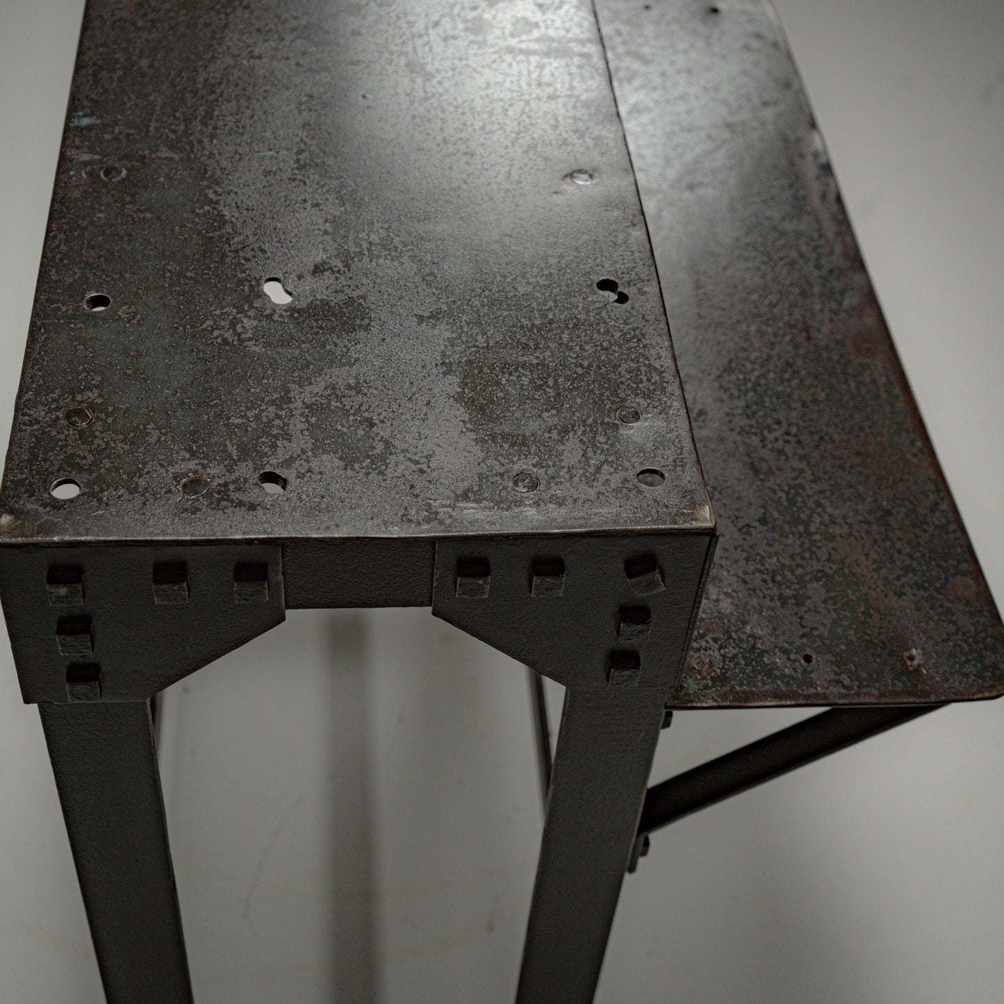 Naglet industriell konsollbord Paris, Frankrike – ca. 1920