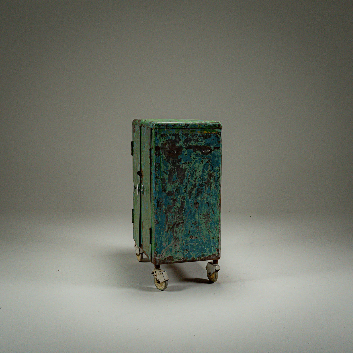 Streamline modernism Verkstedskap Polen #1, 1960-tallet