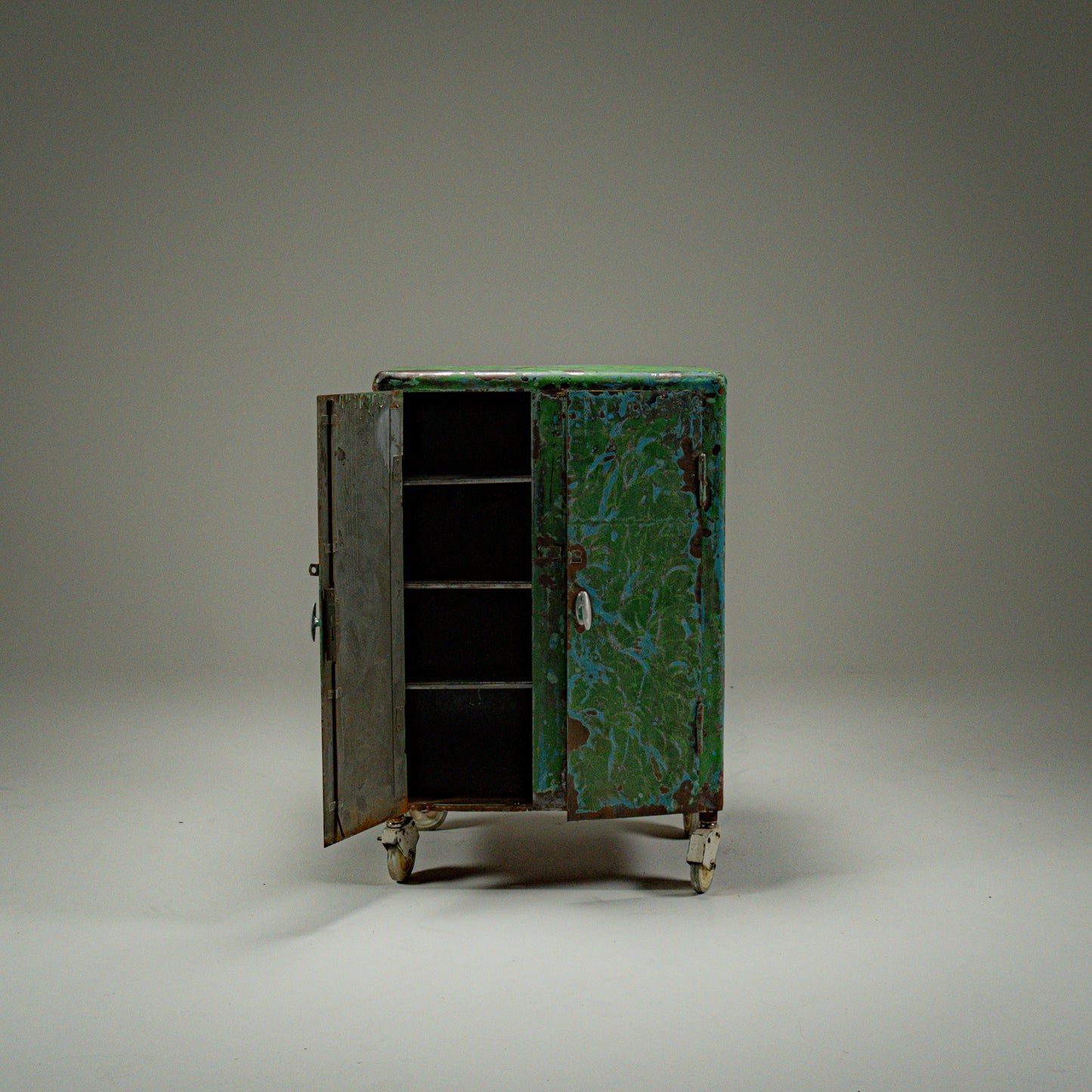 Streamline modernism Verkstedskap Polen #1, 1960-tallet