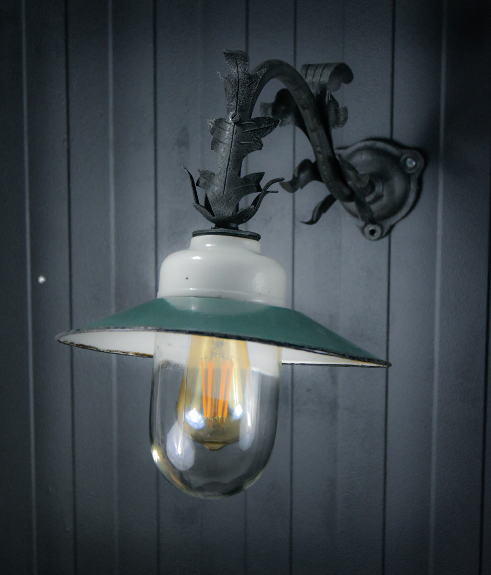 Goosneck industrial lamp from Italy