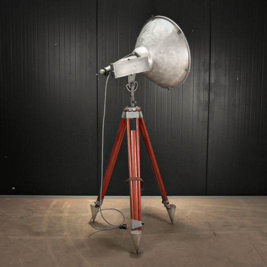 Industrial Tripod Spot Light