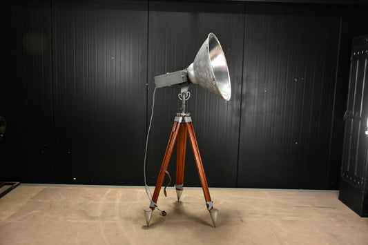 Industrial Tripod Spot Light