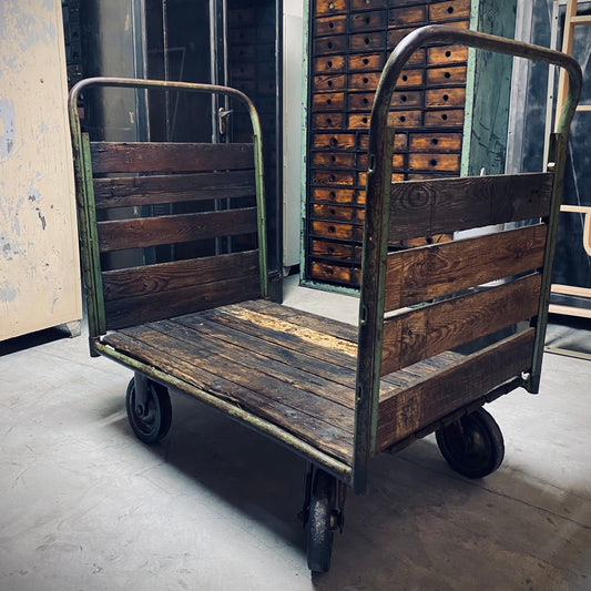 VEB heavy duty industrial rolling factory cart
