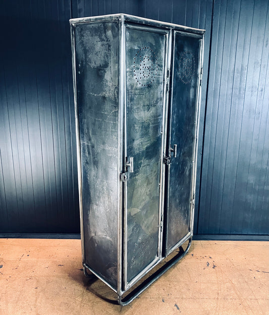 Rare pre-war era heavy-duty 2 door workshop HS locker.