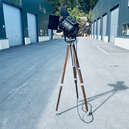 Legendary Film Studio Tripod ARRI Spot Light